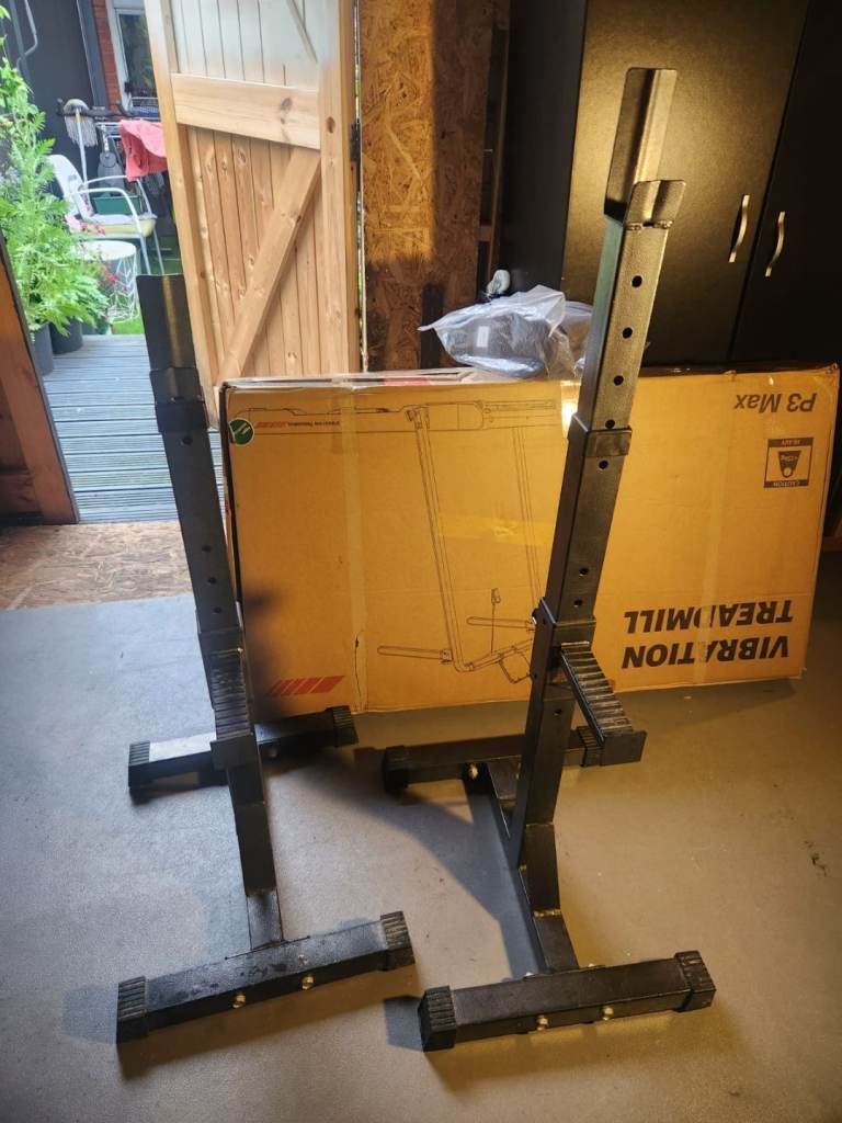 Gym master squat rack