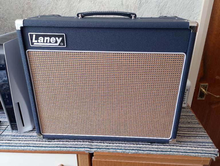 Laney L20T-112 20W 1x12 Combo Valve Guitar Amplifier