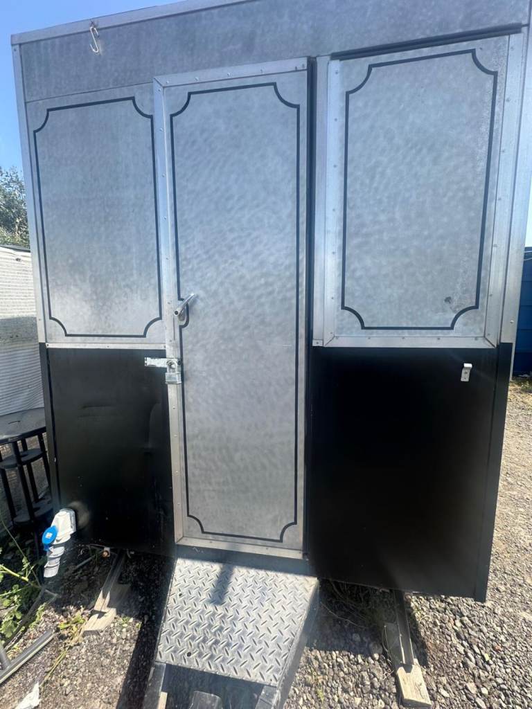 Fully Equipped Catering Trailer with FREE Site 