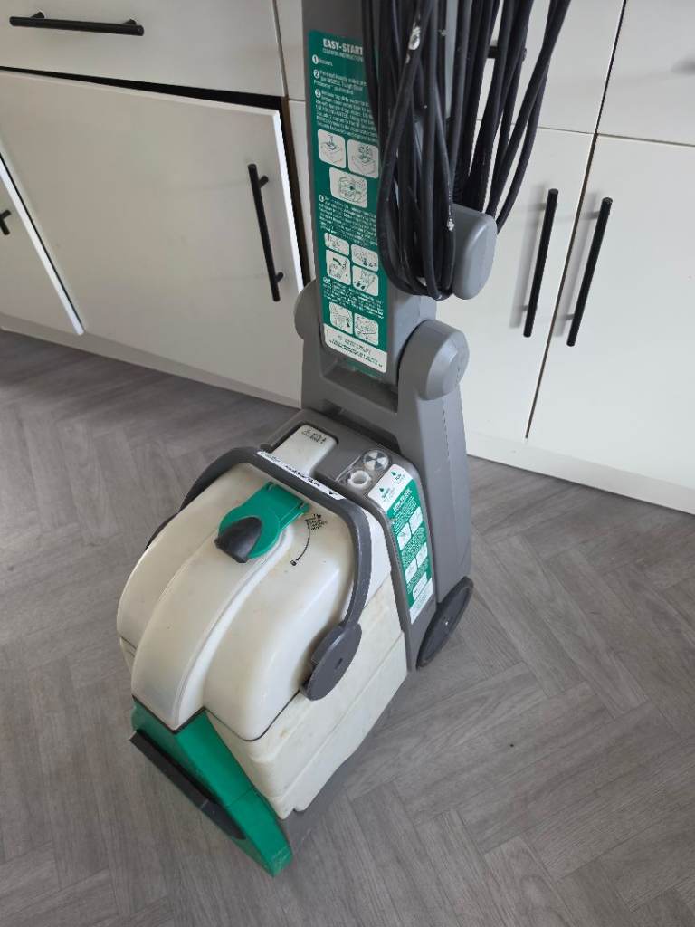 Bissell Big Green Carpet Cleaner 