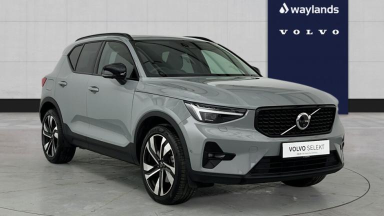 2025 Volvo XC40 Ultra, B3 Mild hybrid, Petrol, Dark Estate Petrol Automatic