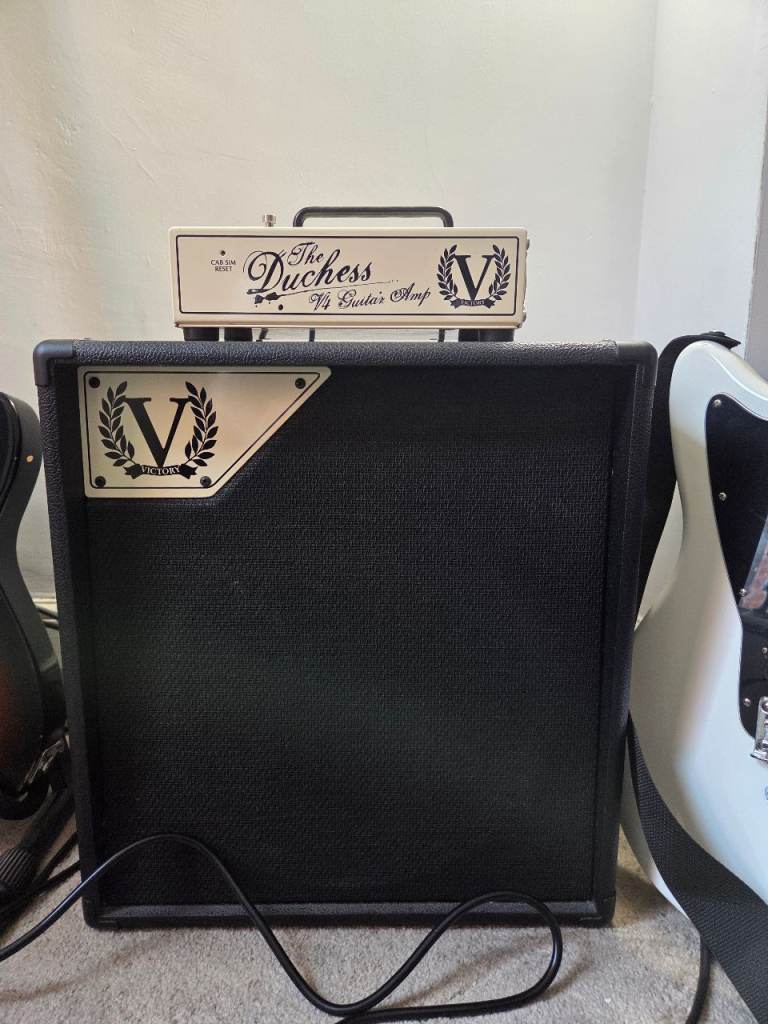 Victory V4 Duchess Amp with Victory 1x12 Creamback Cab 