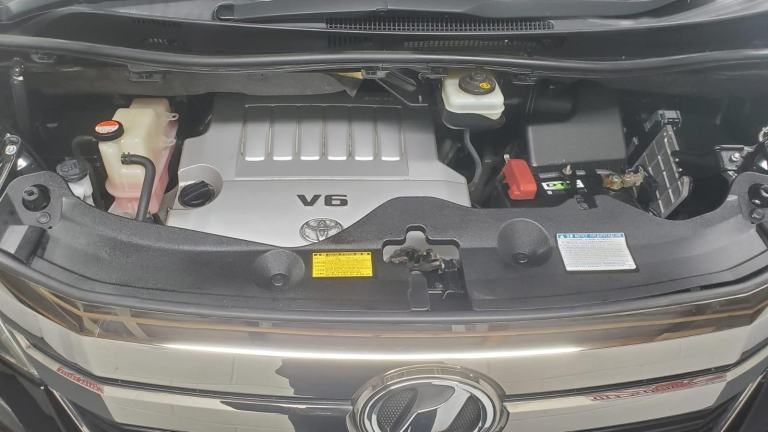  Toyota vellfire golden eyes II 3.5cc auto sunroofs 7 seats only 39k miles 2014