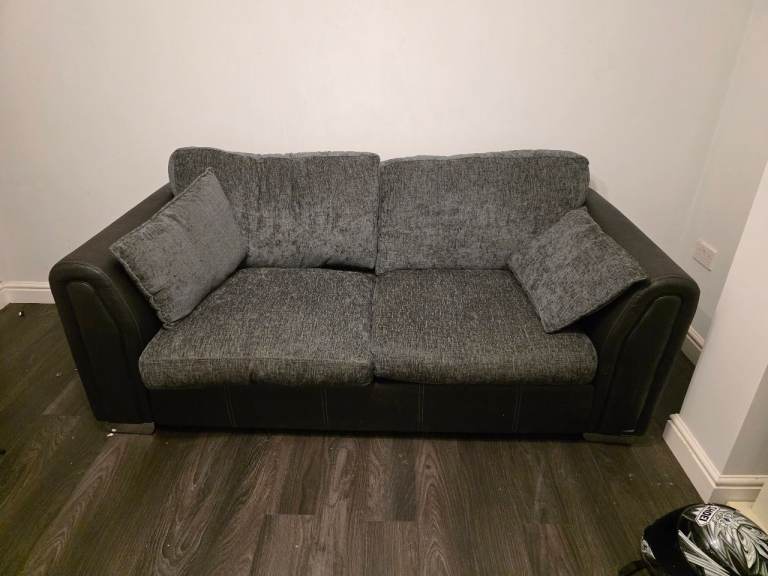 2 / 3 Seater Sofa