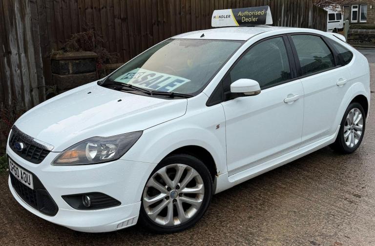 2010 Ford Focus 1.6 Zetec S 5dr HATCHBACK Petrol Manual