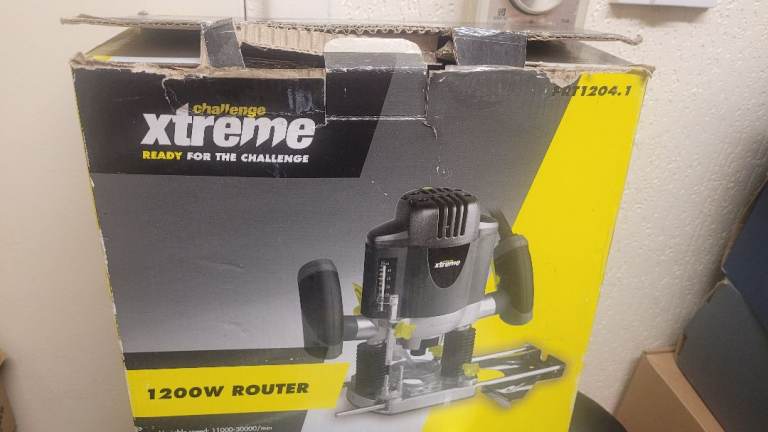 Challenge Xtreme 1200W Router – Good Condition, Boxed