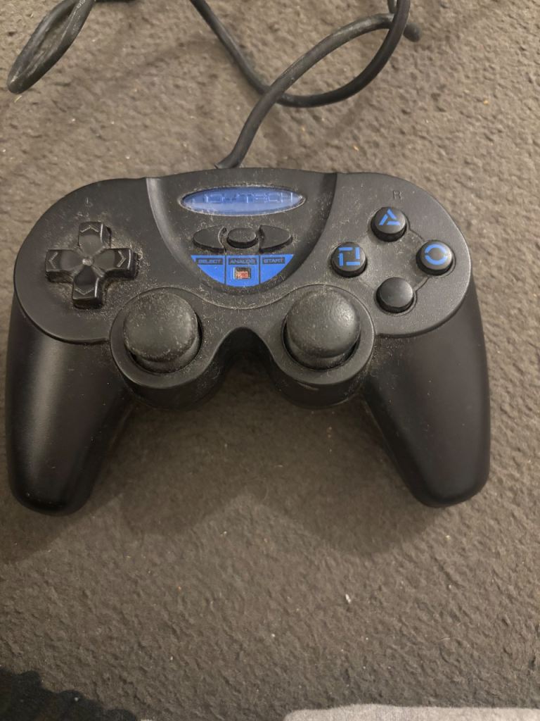 Joytech JS-109A PS2 Analog Controller - Black - For Parts / Spares or Repair (Broken Cable)