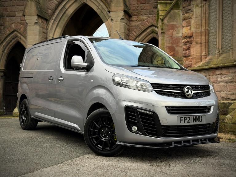 VAUXHALL VIVARO 2.0 Turbo D 3100 Sportive 2021 SWB