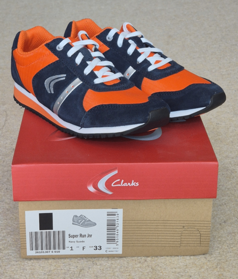 Boy Clarks Super Run Jr Trainers – UK 1, EU 33, NEW