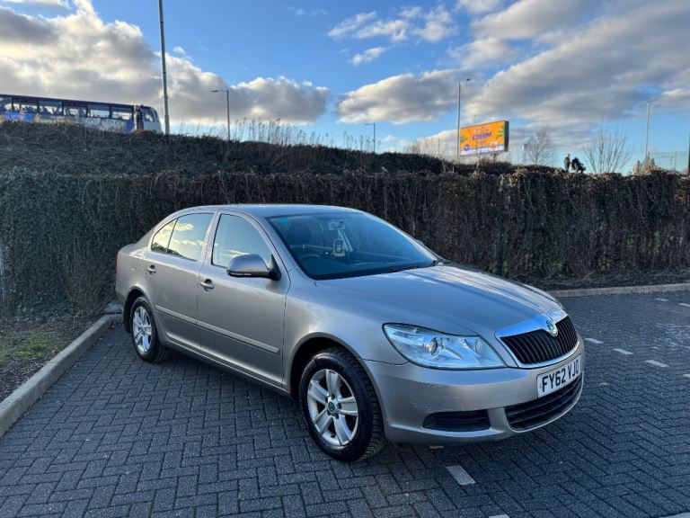Skoda, OCTAVIA, Hatchback, 2012, Manual, 1197 (cc), 5 doors Fresh Mot 12 Month 
