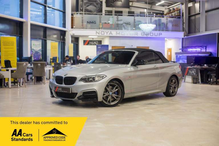 2015 BMW 2 Series 3.0 M235i Convertible 2dr Petrol Auto Euro 6 (s/s) (326 ps) ***Heated seats CON...
