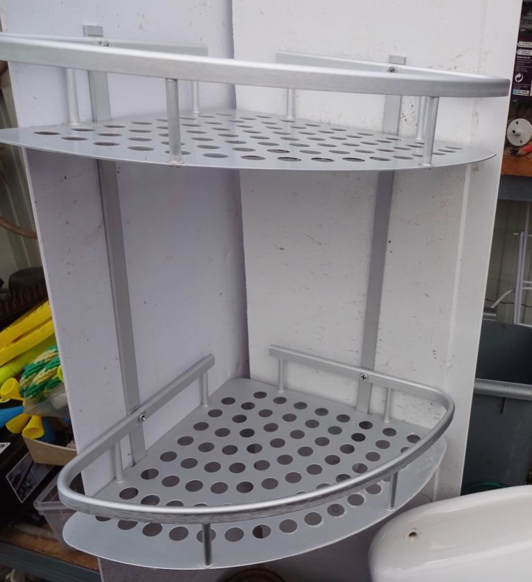 BATHROOM/SHOWER TIDY - REDUCED