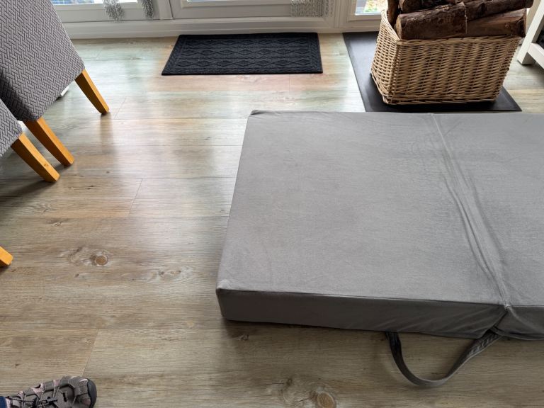 Folding foam bed chair ( single ) grey 