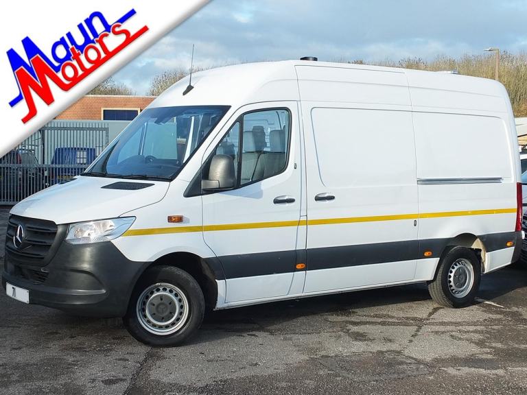 2021 "71" Mercedes-Benz Sprinter 316 CDI 'Progressive' 160PS Euro 6, L2 H2 RWD 