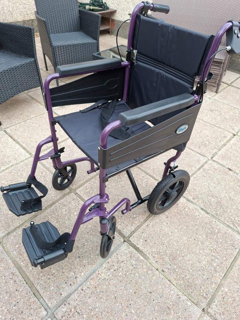 Days Escape Purple Lightweight Transit Wheelchair – As Good As New
