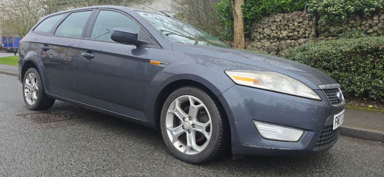 Ford Mondeo estate Peugeot honda Volkswagen skoda  nissan hyundai renault toyota vauxhall  citroen