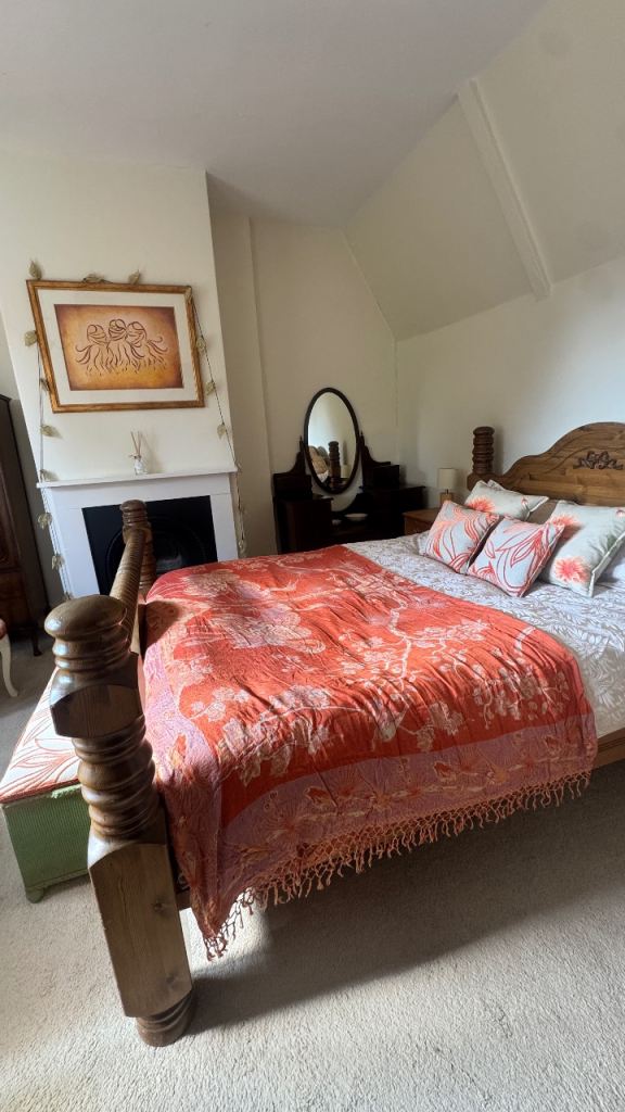 Beautiful Spacious Furnished Room – NR19, Near Dereham 