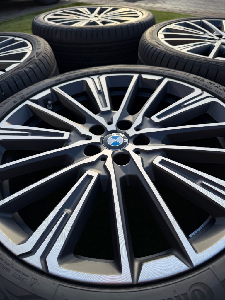 4 x BMW Individual 869 M 20" Alloy Wheels + Continental Tyres 8Jx20 245/40/20 EcoContact 6Q X1/IX1