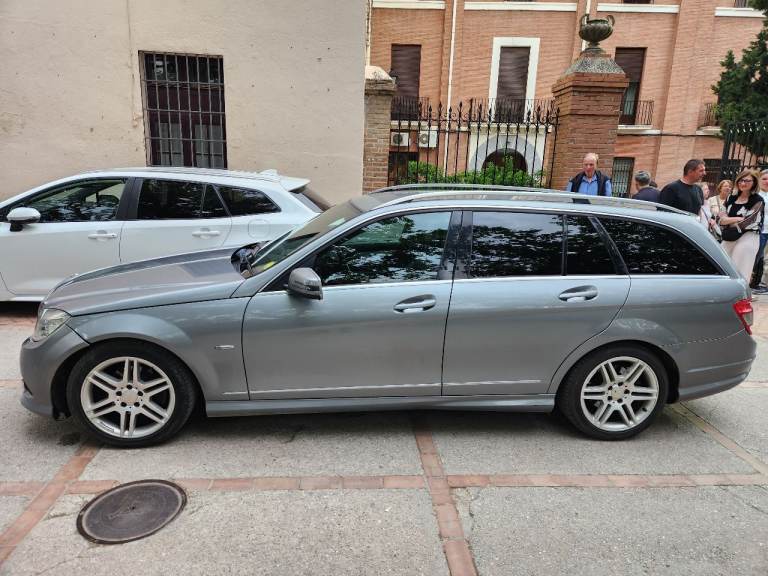 Mercedes-Benz, C CLASS, C220 Blue Efficiency Sport CDI, Estate, 2011, 2143 (cc), 5 doors