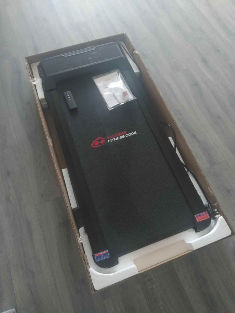 Collection only - brand new treadmill - 1 to 10km/h