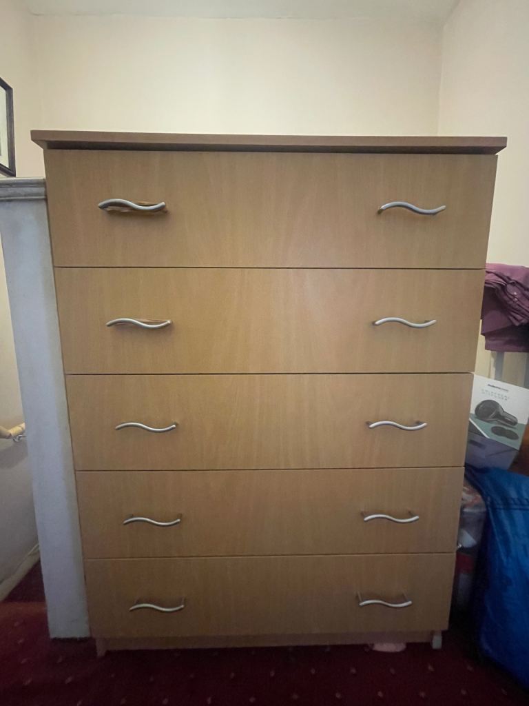 Chest of Drawer and Side Drawer