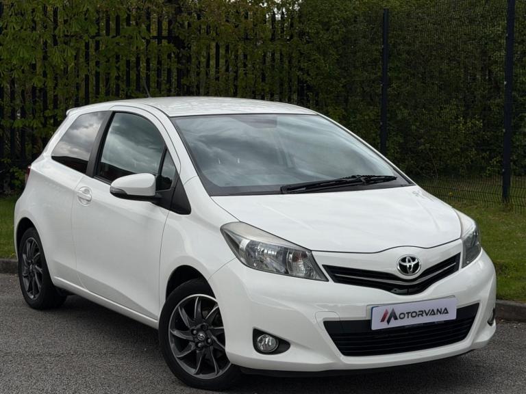 2012 Toyota Yaris 1.33 VVT-i SR 3dr HATCHBACK PETROL Manual