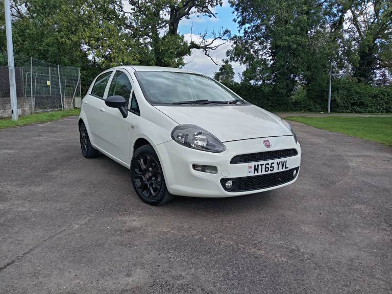 Fiat punto 1. 4 pop plus sport 2015 12 MONTH MOT