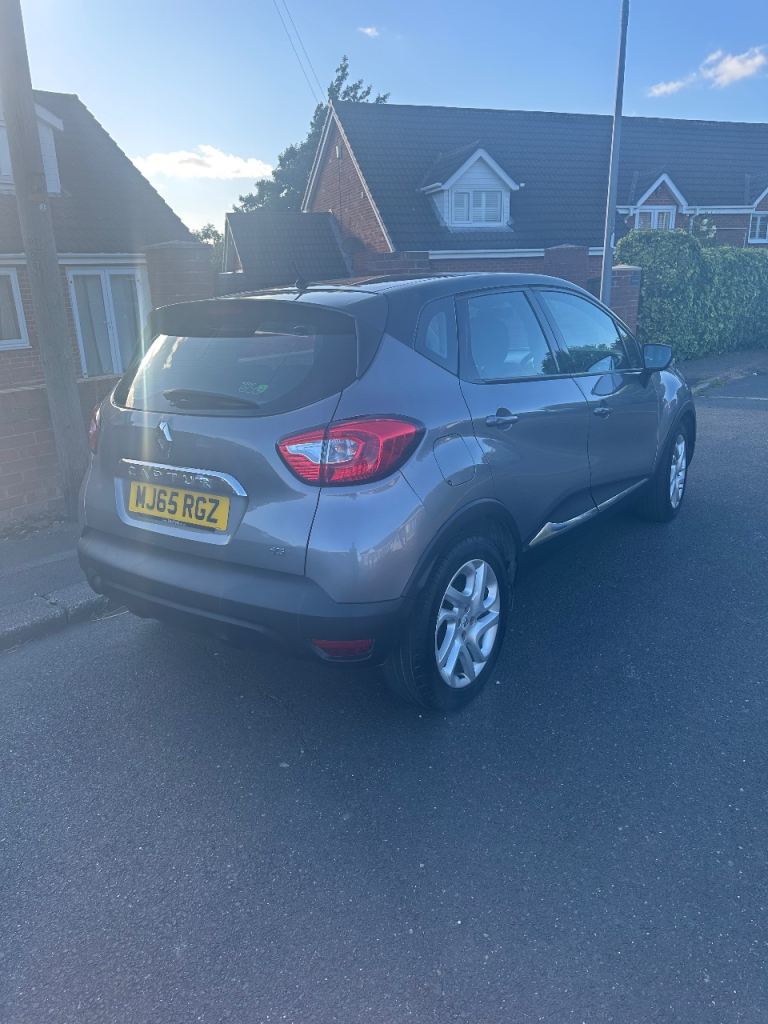 Renault, CAPTUR, Hatchback, 2015, Manual, 1461 (cc), 5 doors