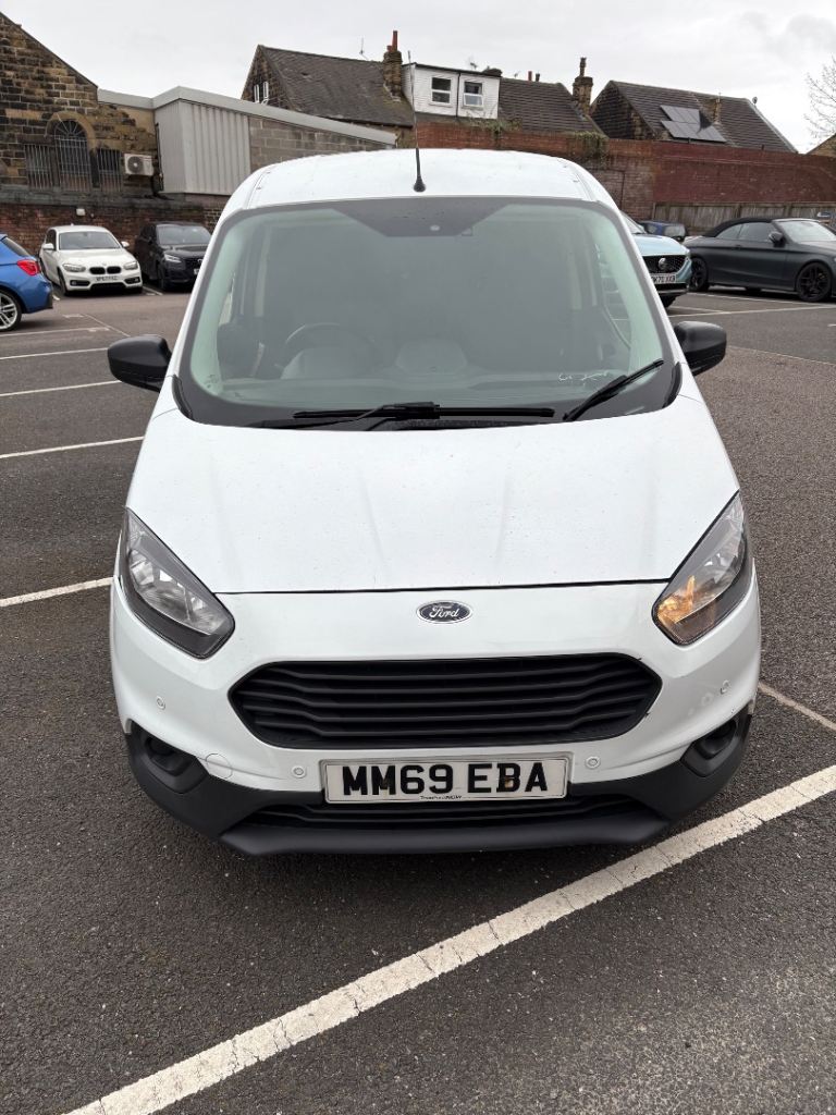 Ford transit courier 1.0 petrol