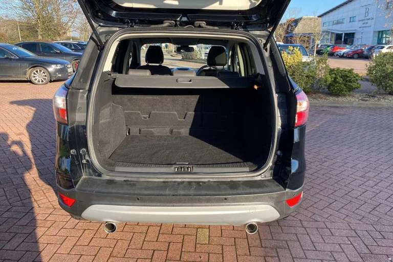 2017 Ford Kuga 2.0 TDCi Titanium (150 PS) 5-Door MPV HATCHBACK Diesel Manual