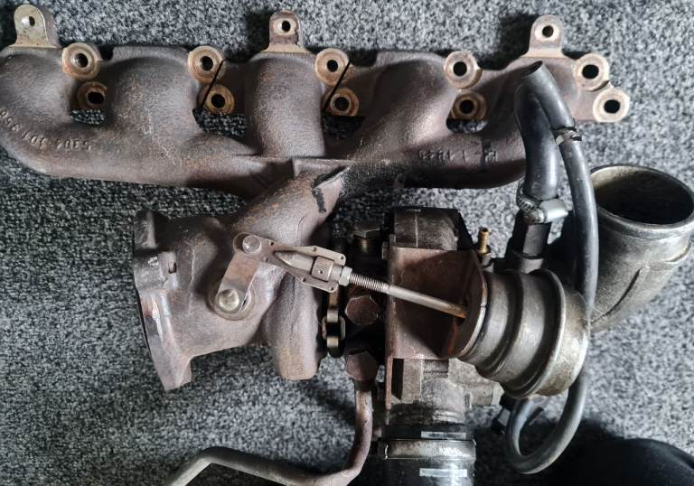 Ford focus ST / volvo 2.5 turbo petrol turbo package and other parts