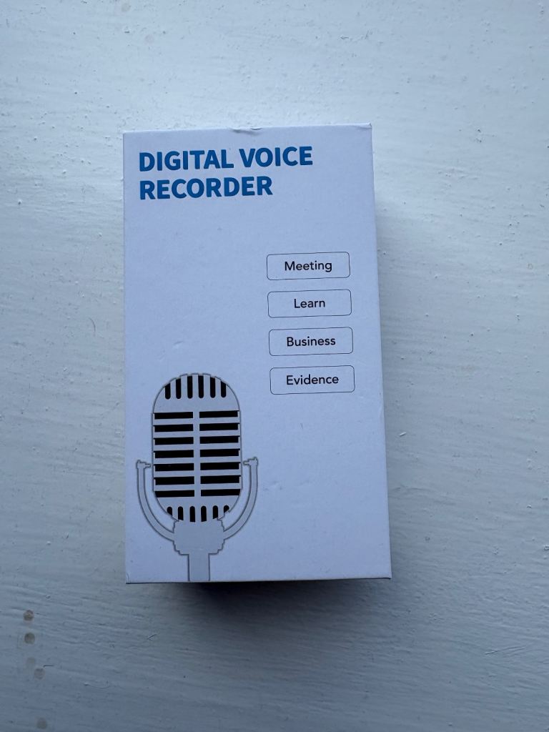 Key ring voice recorder 