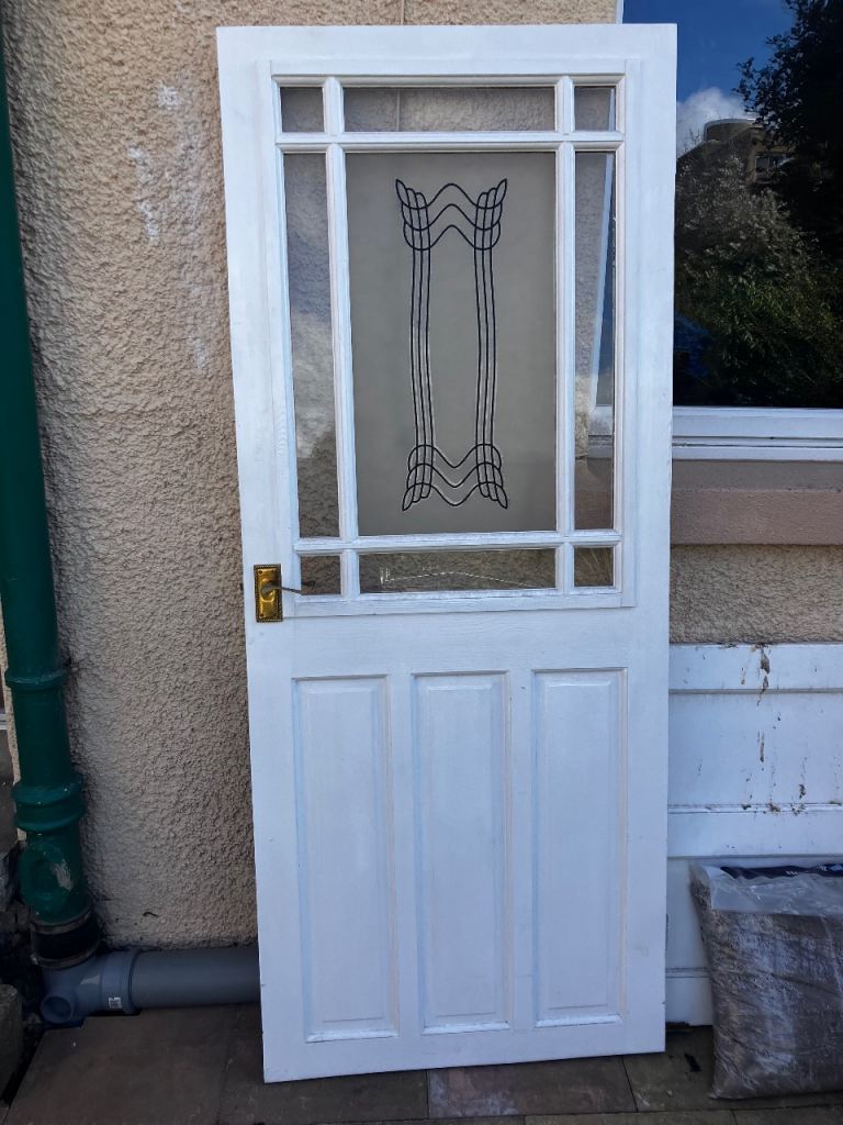 Internal wooden door with printed glass