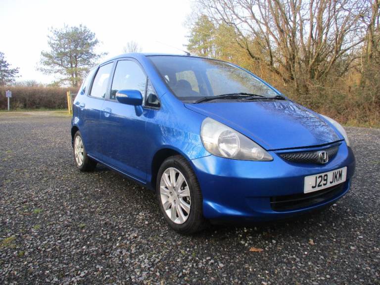 HONDA JAZZ 1.4 SE PETROL 5 DOOR. MAJOR NEW SERVICE AND NEW MOT.