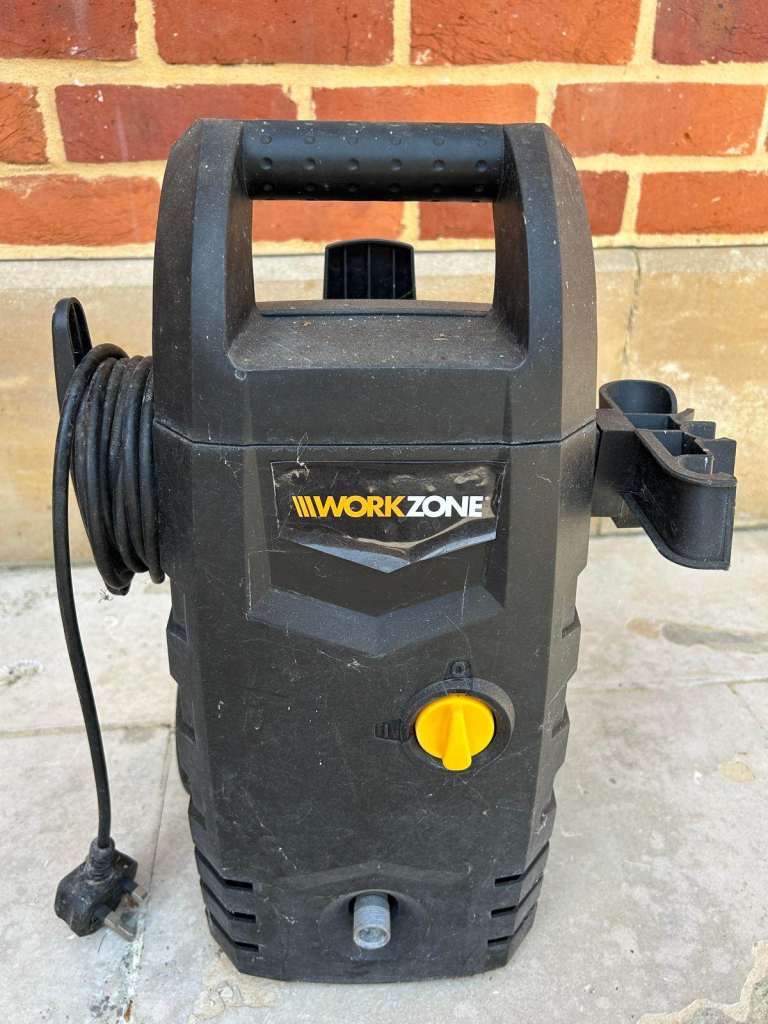 Pressure washer