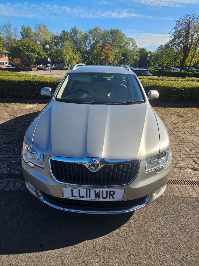 Skoda Superb 