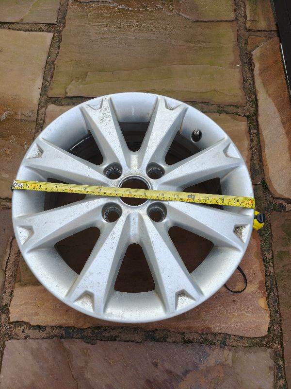 Ford fiesta 15 inch alloy 