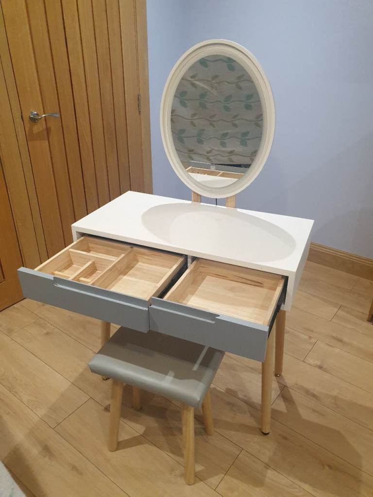 White Dressing Table with LED Mirror Light and Stool