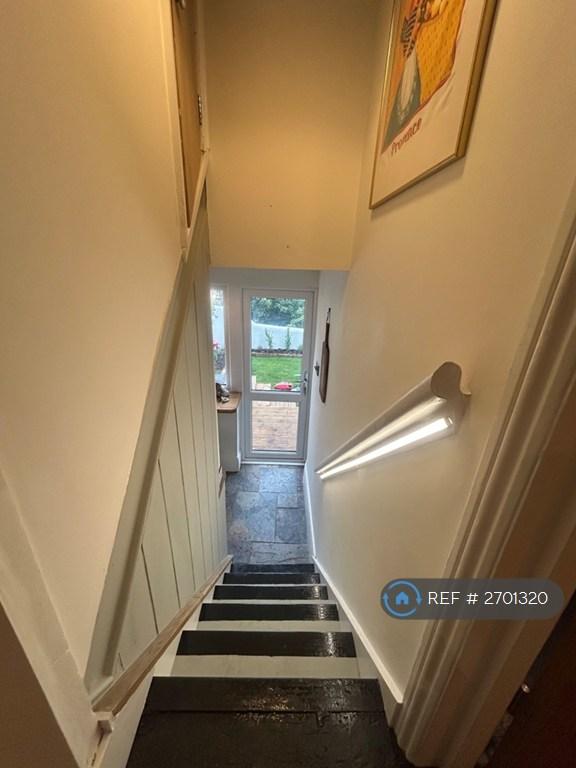 1 bedroom flat in Wakefield Road, Brighton, BN2 (1 bed) (#2701320)