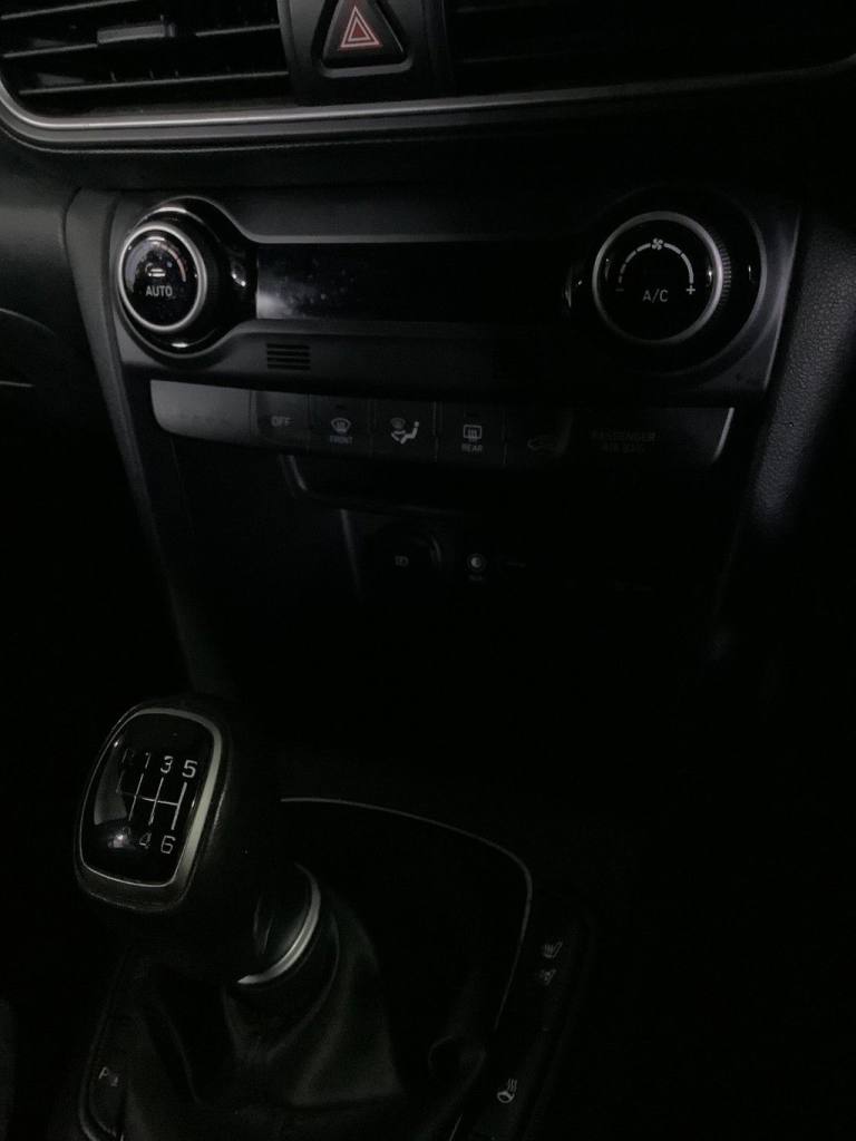 2018 Hyundai KONA 1.0 T-GDi Blue Drive Premium SE SUV 5dr Petrol Manual Euro 6 (s/s) (120 ps) HAT...