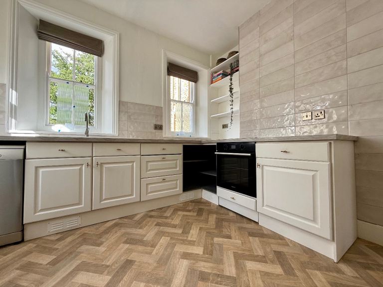 Solid pine second-hand kitchen for sale