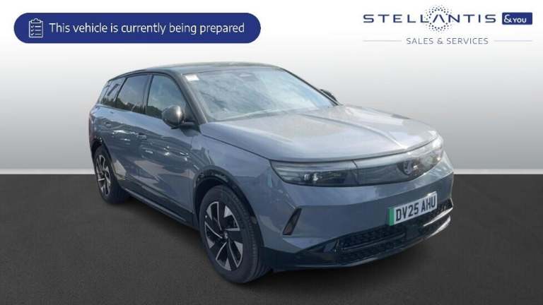 2025 Vauxhall Grandland 157kW GS 73kWh 5dr Auto HATCHBACK ELECTRIC Automatic