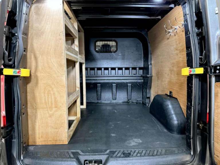 2020 Ford Transit Custom 2.0 EcoBlue 170ps Low Roof D/Cab Limited Van Auto PANEL VAN DIESEL Autom...