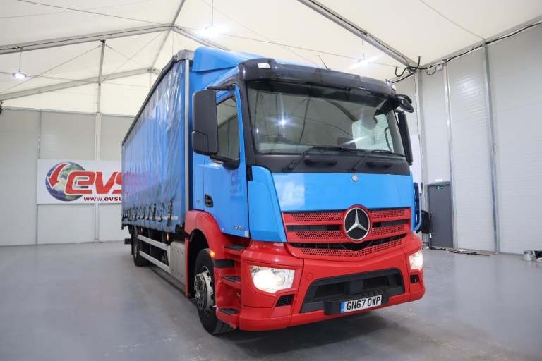 2017 (67 PLATE) Mercedes Benz ANTOS 1824 4x2 Euro 6 Curtainsiders