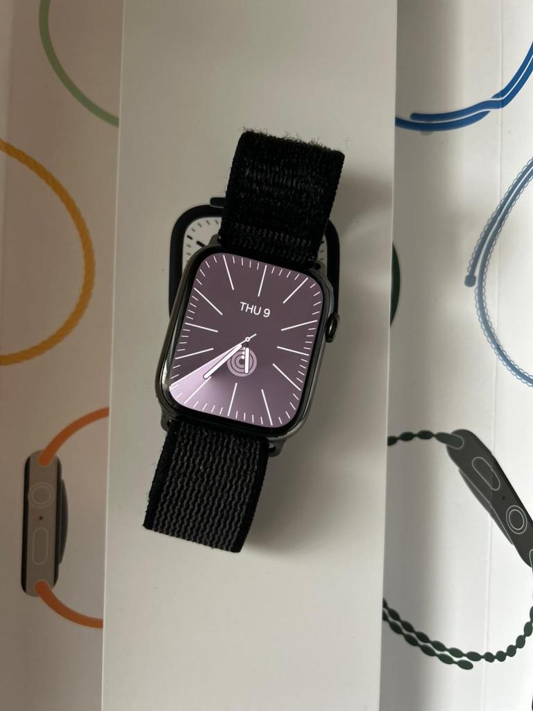 Apple Watch Series 8 45MM stainless steel Excellent condition 