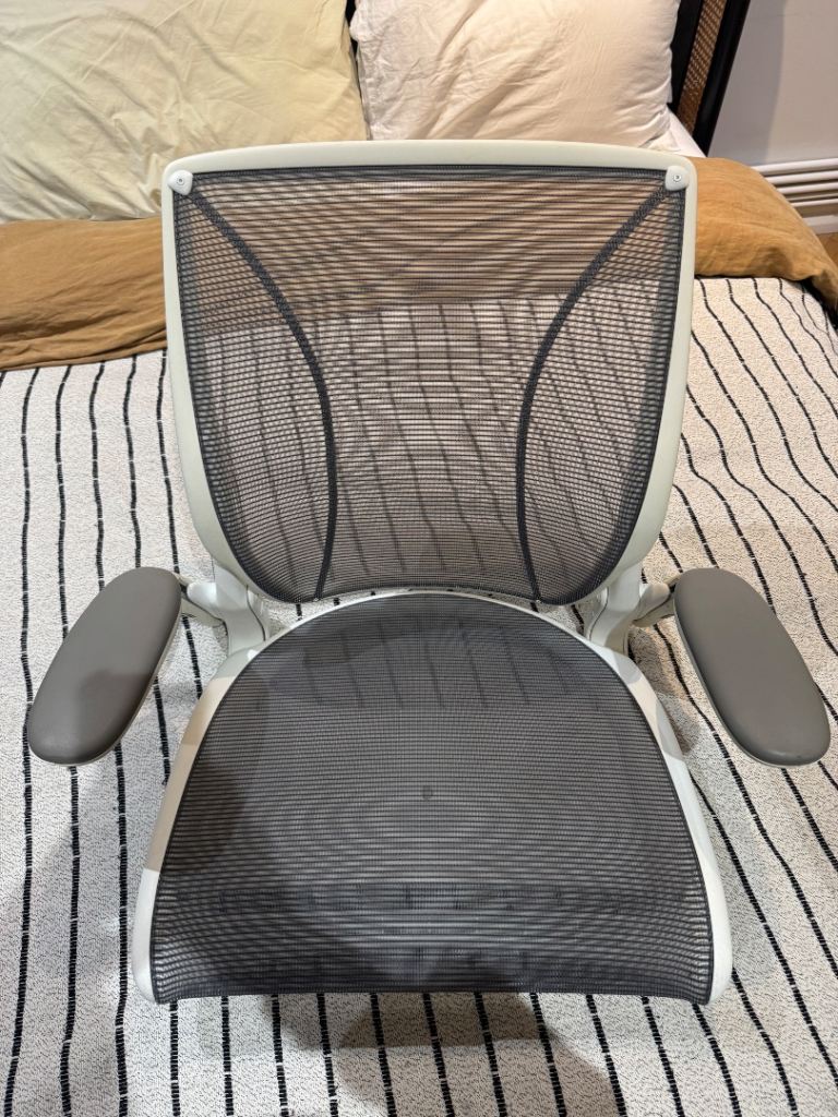 Humanscale: Diffrient World Task Chair Parts