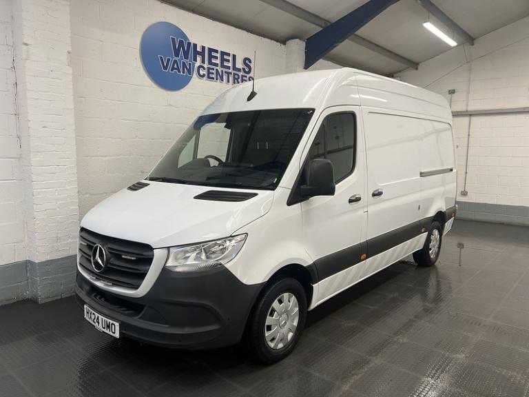 2024 Mercedes-Benz Sprinter 2.0 317 CDI Premium Panel Van 5dr Diesel Automatic RWD L2 H2 Euro 6 (...