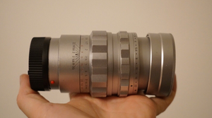Leica Summicron 90mm f2 silver, M mount, leitz Canada lens