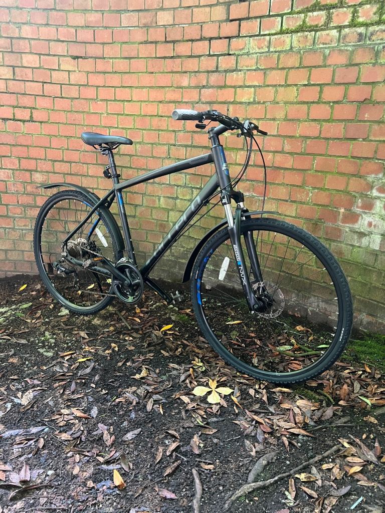 Carrera Crossfire 2 Hybrid Bike Like New 