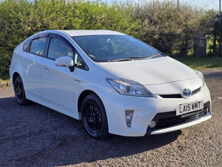 2015 Toyota Prius PETROL/ HYBRID 1.8, G TOURING LEATHER PACKAGE HATCHBACK Hybrid Electric Automatic